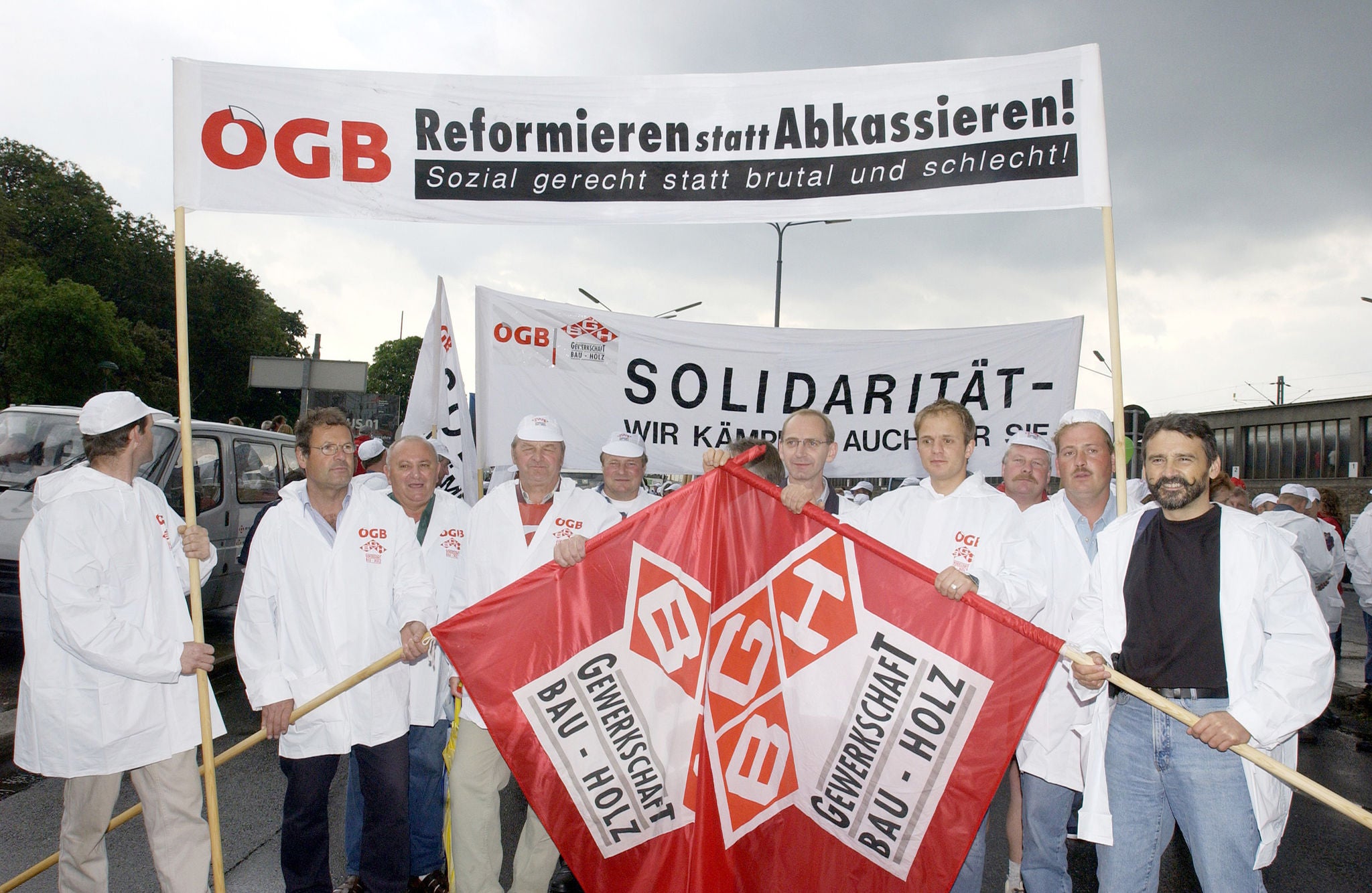 Pensionsreform 2003 gbh bei großdemo 13. mai 2003